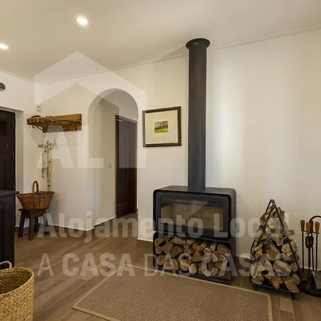 Hilltop Blue Village By Acasadascasas *