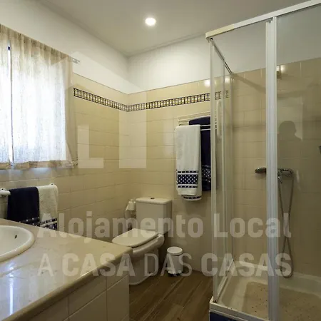 Hilltop Blue Village By Acasadascasas *